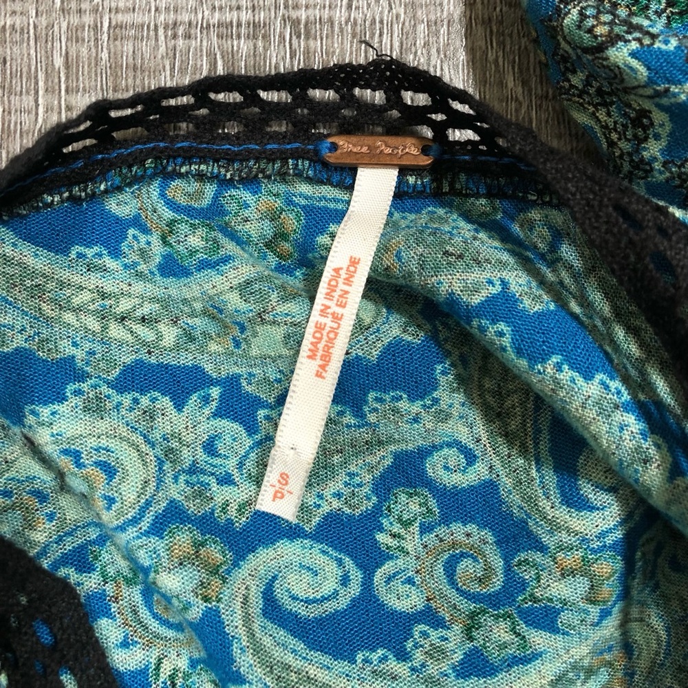 Free People Women’s Paisley Tunic V Neck Size S Ballon Sleeve - Picture 5 of 7
